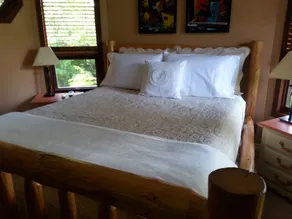Creekside B & B - Quarto