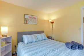 Close to Light Rail! Sammamish Home w/ Hot Tub - Interiør