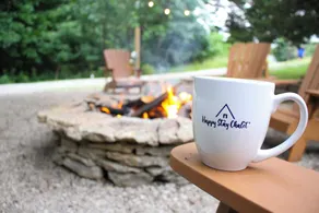 Lakefront Innsbrook Chalet: Hot Tub + Fire Pit! - Innvendig