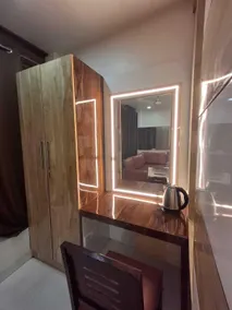Hotel Sapphire Inn - Room