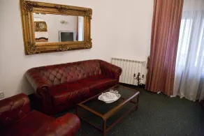 Hotel Carpati Imparatul Romanilor - Room