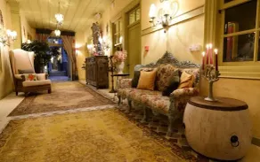 Marge Boutique Hotel - Entrada interior