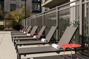 Homewood Suites by Hilton Long Beach Airport - Piscine