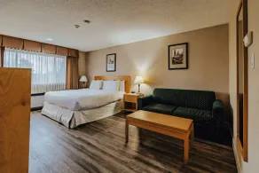 SureStay Plus by Best Western Coquitlam - Chambre