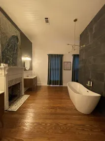 Adelines Bed and Breakfast  - Badezimmer