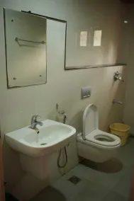 Periyar Huts - Bathroom