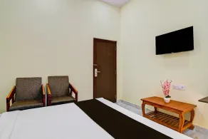 OYO Townhouse Dwarakanagar Near Gurudwara - Zimmer