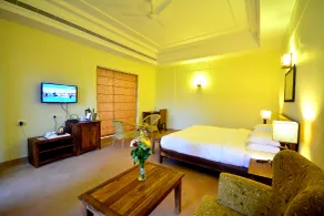 Achrol Niwas A TreeHouse Hotel - Room