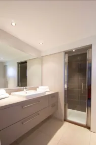 Costa Nera - Bathroom