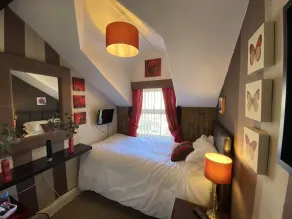 Delovely Hotel - Chambre