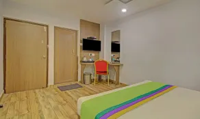 Hotel Royal Crowne near Kolkata Airport - Camera