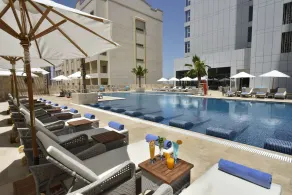 Swiss-Belsuites Admiral Juffair - Pool