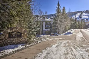 Ski-in/ski-out Beaver Creek Condo w/ Mtn Views! - Interior