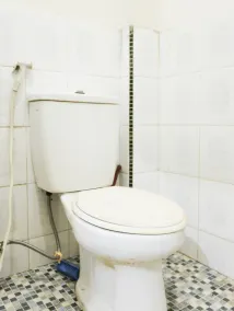 Hotel O Wr House Syariah BatamNearEast Coast Park - Bathroom