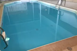 Super 8 by Wyndham Spruce Grove - Pool