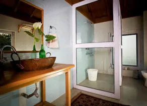 Seclude Palampur - Bathroom