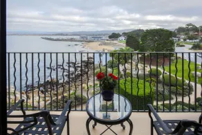 Monterey Bay Inn - Vue de la chambre