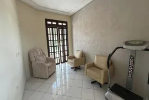 OYO Gratitud Home - Fitnessbereich