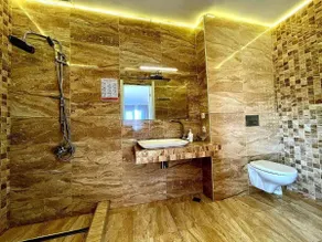 Del Mar - Bathroom