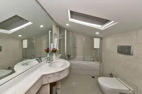 Febor Park Hotel - Bathroom