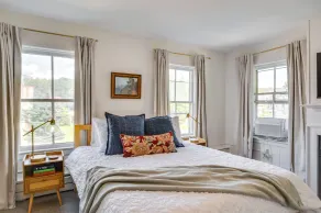 15 Mi to Stowe Mountain Resort: Main Street Studio - Interiør