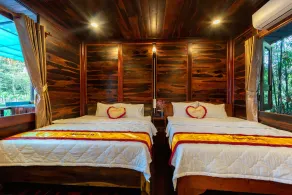 Anna Pham Bungalow - Friendly Local - Room