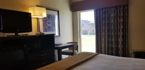 Cobblestone Inn & Suites - Lake View - Zimmer