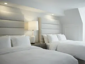 Chateau Vaudreuil - Chambre
