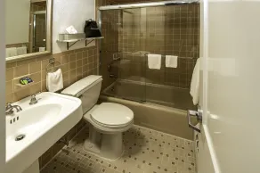 Holland Hotel Jersey City Free Parking - Salle de bain