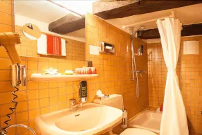 Hotel Ritter St. Georg - Bathroom
