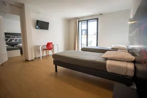 CIS Lamourelle Centre International de Sejour - Room