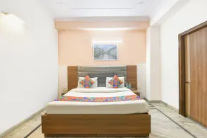 Capital O Esscon House Near Payal Cinema - Rum