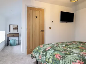 Sally's Barn - Room