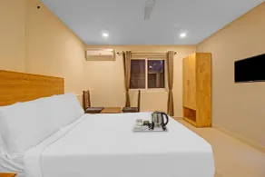 Super Townhouse Whiteridge Gachibowli  - Quarto