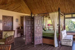 The Machan - Room