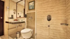 Golden Tulip Essential Jaipur - Room