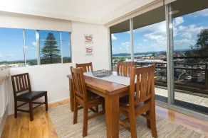 Sandbar Unit 401 - In-room dining