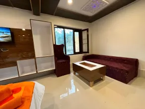 Shabnam Resort - Interior
