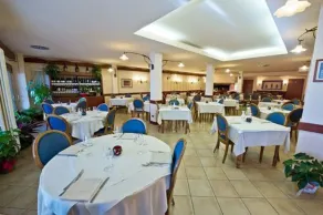 Hotel Rendez Vous - Restaurant