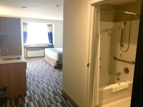 Microtel Inn & Suites By Wyndham Moorhead Fargo Area - Vistas desde la habitación