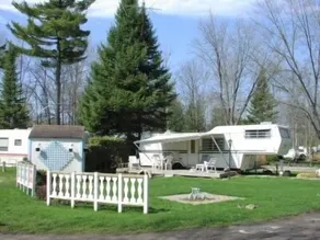 Jell-E-Bean Campground and Trailers - Zimmer