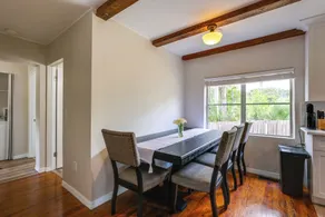 Walk to Beautiful & Historic Downtown Mount Dora - Interior