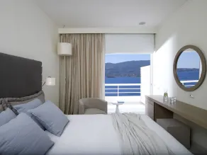 Sirene Blue Luxury Beach Resort - Quarto