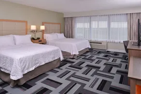 Hampton Inn & Suites Ames - Room