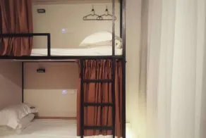 Houselet Hostel - Quarto