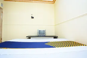 Hotel O Buana Jaya Guest House - Chambre