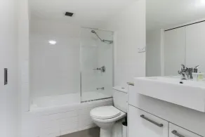 Gabba Central Apartments - Bathroom