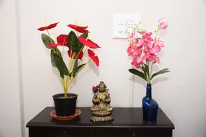 Orange Corner Hotel, Airport pickup & drop Available 24X7 - Reception
