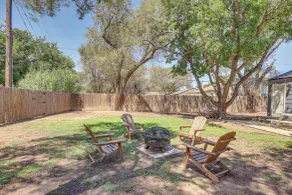 1 Mi to Texas Tech: Home w/ Large Outdoor Space! - Innenbereich