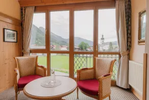 Das Traditionshotel Schwarzer Adler - Room